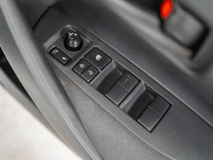 Универсал Toyota Corolla 2019 года, 1727000 рублей, Красноярск