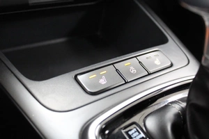 Седан Kia Rio 2018 года, 1347000 рублей, Красноярск