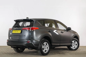 Внедорожник Toyota RAV4 2016 года, 1929000 рублей, Тюмень