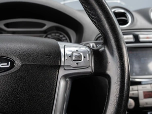 Седан Ford Mondeo 2010 года, 780000 рублей, Краснодар