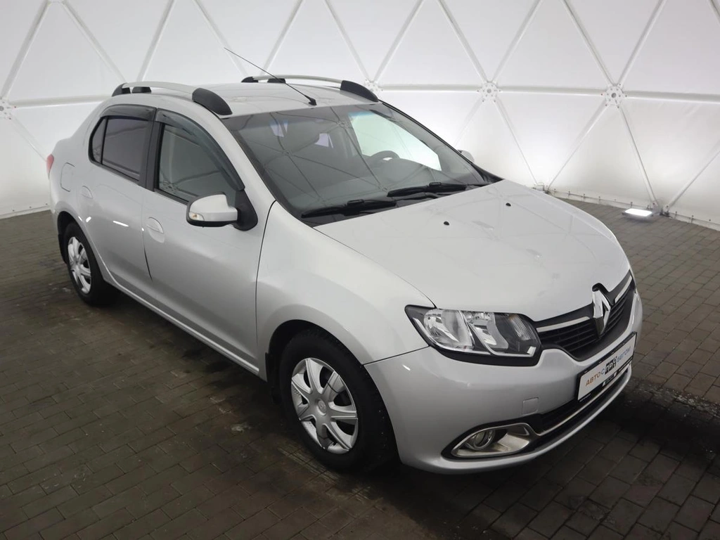 Седан Renault Logan 2016 года, 780000 рублей, Орёл