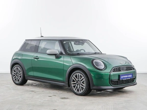 Хетчбэк MINI Cooper 2024 года, 4898999 рублей, Москва
