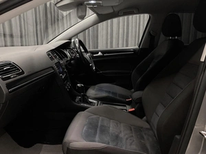 Хетчбэк Volkswagen Golf 2013 года, 1250000 рублей, Красноярск