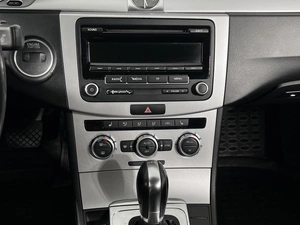 Седан Volkswagen Passat 2012 года, 799100 рублей, Казань