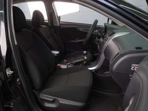 Седан Toyota Corolla 2010 года, 998000 рублей, Воронеж