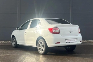 Седан Renault Logan 2017 года, 600000 рублей, Солонцы