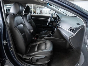 Седан Hyundai Elantra 2019 года, 1648000 рублей, Ставрополь