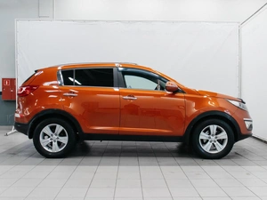 Внедорожник Kia Sportage 2011 года, 1250000 рублей, Красноярск