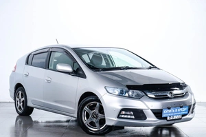 Лифтбек Honda Insight 2012 года, 899000 рублей, Челябинск