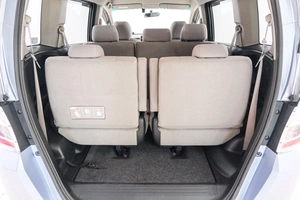 Минивэн Honda Freed 2012 года, 999000 рублей, Красноярск