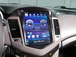 Седан Chevrolet Cruze 2012 года, 699000 рублей, Воронеж