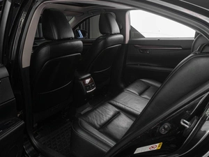 Седан Lexus ES 2013 года, 2149000 рублей, Тюмень