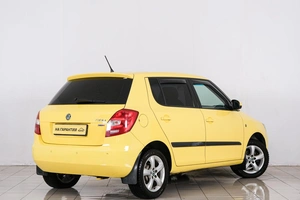 Хетчбэк Skoda Fabia 2012 года, 899000 рублей, Красноярск
