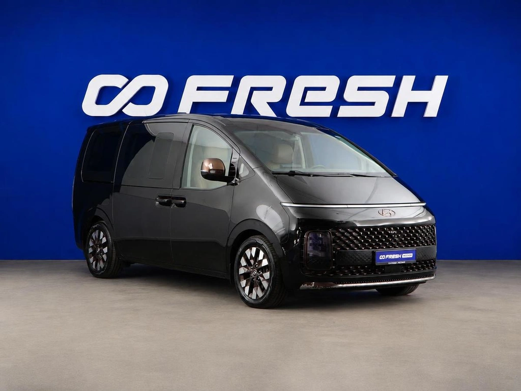 Минивэн Hyundai Staria 2023 года, 5650000 рублей, Москва