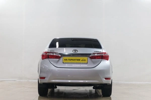 Седан Toyota Corolla 2014 года, 1199000 рублей, Новокузнецк