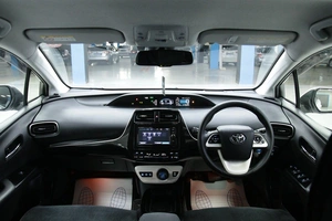 Лифтбек Toyota Prius 2016 года, 1458000 рублей, Солонцы