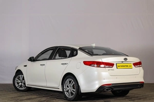 Седан Kia Optima 2018 года, 2019000 рублей, Тюмень