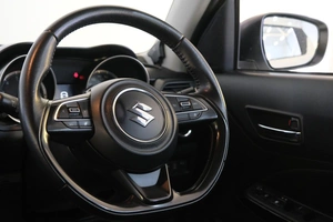 Хетчбэк Suzuki Swift 2018 года, 1189000 рублей, Омск