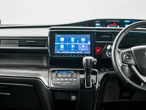 Минивэн Honda Stepwgn Spada 2016 года, 1875000 рублей, Красноярск