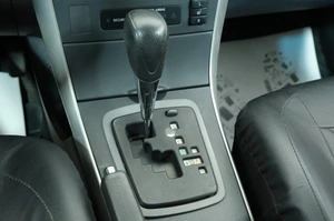 Седан Toyota Corolla 2008 года, 849000 рублей, Омск