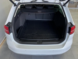 Седан Volkswagen Passat 2015 года, 1648000 рублей, Красноярск