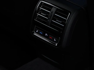 Седан Volkswagen Passat 2017 года, 2449077 рублей, Москва