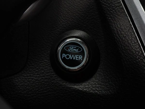 Хетчбэк Ford Focus 2011 года, 990000 рублей, Тюмень