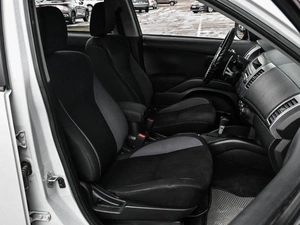 Внедорожник Mitsubishi Outlander 2010 года, 1044000 рублей, Кирилловка