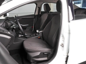 Седан Ford Focus 2013 года, 1118000 рублей, Минеральные Воды
