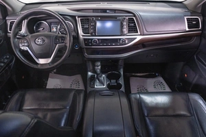 Внедорожник Toyota Highlander 2014 года, 3019000 рублей, Томск