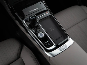 Внедорожник Geely Atlas 2025 года, 3254404 рублей, Москва