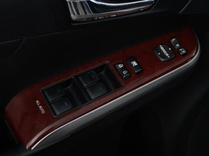 Седан Toyota Camry 2013 года, 1599046 рублей, Москва