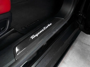 Седан Porsche Taycan 2020 года, 7639000 рублей, Тюмень