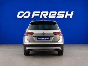 Внедорожник Volkswagen Tiguan 2019 года, 2278444 рублей, Москва