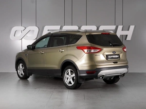 Внедорожник Ford Kuga 2013 года, 1198000 рублей, Красный Пахарь
