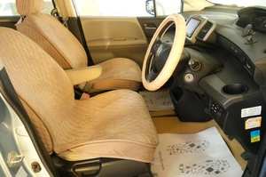 Минивэн Honda Freed 2010 года, 1049000 рублей, Омск