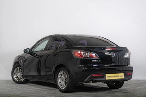 Седан Mazda 3 2011 года, 989000 рублей, Томск
