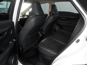 Внедорожник Lexus NX 2015 года, 2900000 рублей, Красный Пахарь