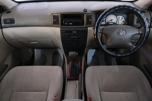 Седан Toyota Corolla 2000 года, 569000 рублей, Омск