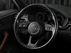Седан Audi A4 2020 года, 2999000 рублей, Тюмень