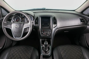 Хетчбэк Opel Astra 2013 года, 789000 рублей, Пермь