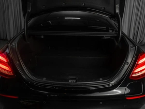 Седан Mercedes-benz E-класс 2019 года, 3199000 рублей, Тюмень