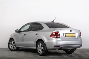 Седан Volkswagen Polo 2017 года, 1099000 рублей, Томск