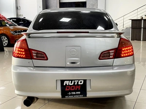 Седан Nissan Skyline 2001 года, 537000 рублей, Солонцы