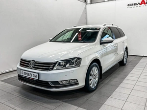 Универсал Volkswagen Passat 2013 года, 1129000 рублей, Красноярск