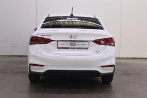 Седан Hyundai Solaris 2019 года, 1275000 рублей, Брянск