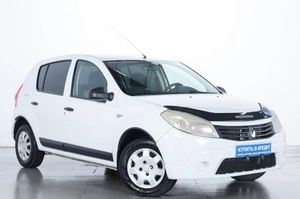 Хетчбэк Renault Sandero 2012 года, 459000 рублей, Челябинск