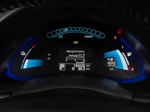 Хетчбэк Nissan Leaf 2016 года, 1270000 рублей, Тюмень