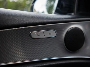 Седан Mercedes-benz E-класс 2019 года, 2200000 рублей, Большой Сочи
