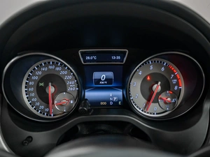 Седан Mercedes-benz CLA-класс 2013 года, 1275000 рублей, Красноярск